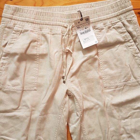 NWT ZARA Jogger Pants - Picture 2 of 5